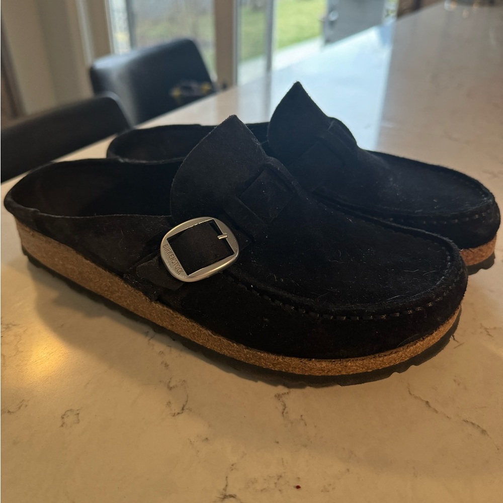 Birkenstocks black suede closed toe size 38. Very slight use
